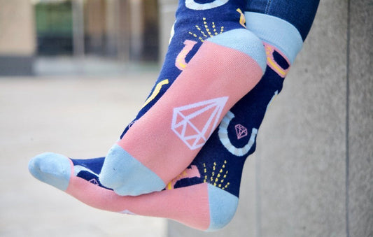 Lucky Horseshoe - Woven Pear