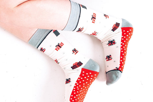 Presents - Woven Pear