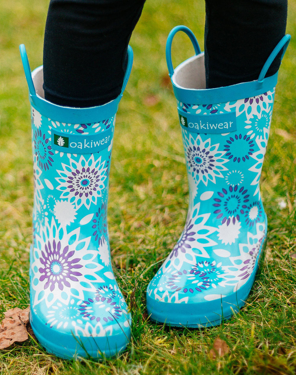 Frozen Bursts Loop Handle Rubber Rain Boots