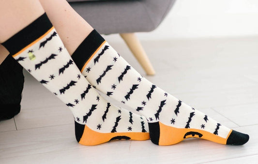 Eek Bats - Woven Pear 